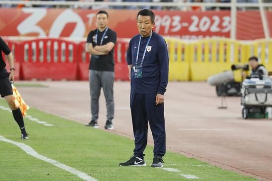 失恋乱交世子姐妹:我喜欢男人