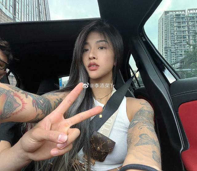 蝴蝶色综合综合成人网