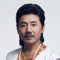 她妈妈的朋友